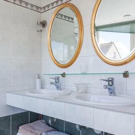Luxe Kingsize In Apartment Volendam